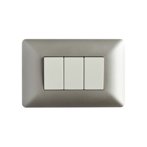 Interruptor Triple (9/32) 10A 250V Champagne