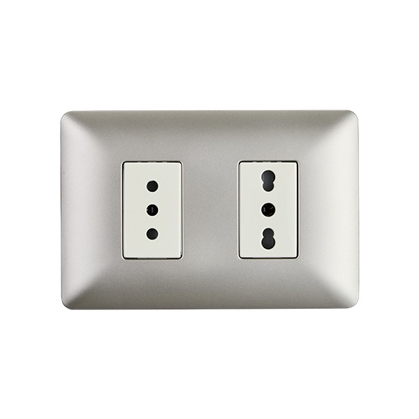Enchufe Simple 10A + Enchufe Simple Bipaso 10A/16A 250V - Imagen 3